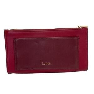 LA DIVA Zip Wallet Vegan Leather 90s burgundy red maroon vintage